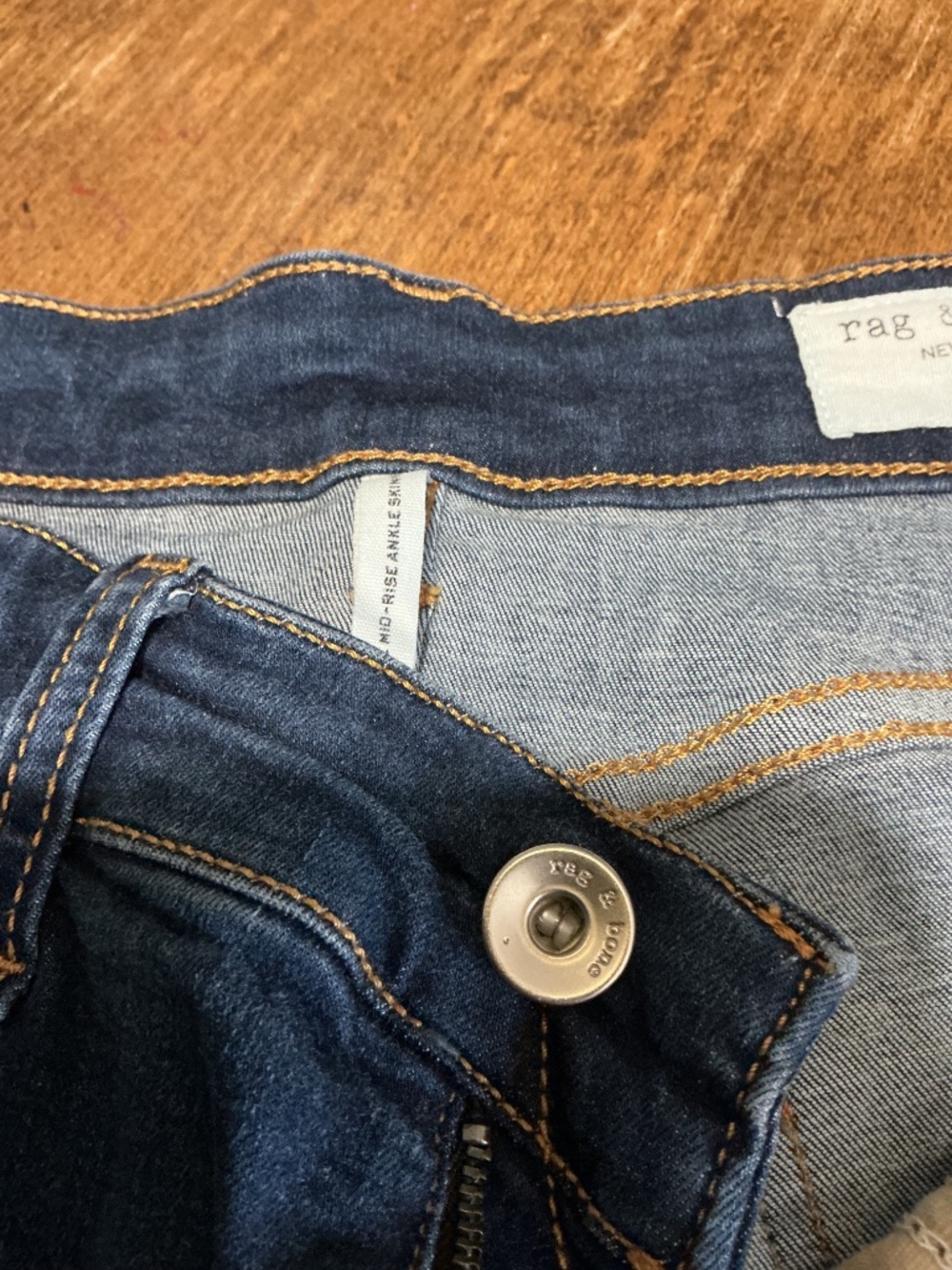 Rag & Bone Mid Rise Skinny - Picture 2 of 7